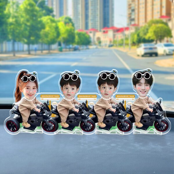 Create Your Perfect Family Car Deco My Custom Bobbleheads - Image 5